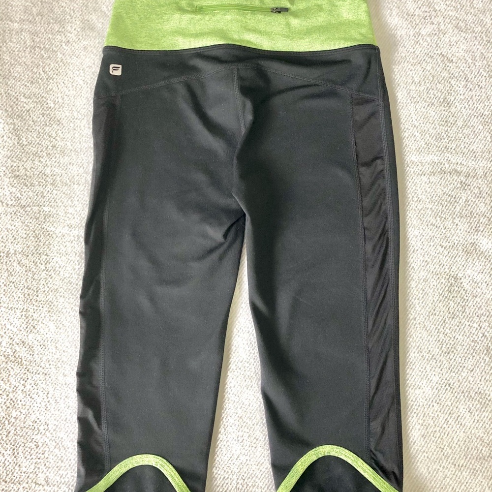 Fabletics 3/4 Pants